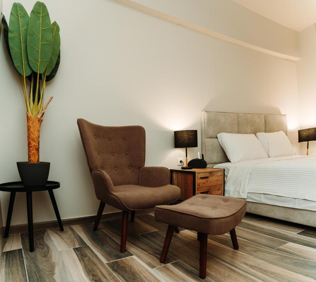 Blackhaus Family And Friends Deluxe Apartment Tesalonika Bagian luar foto