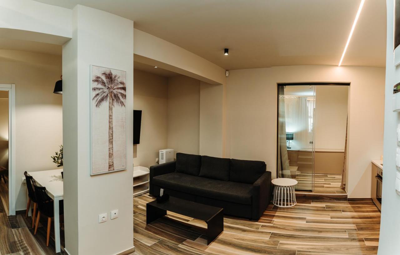 Blackhaus Family And Friends Deluxe Apartment Tesalonika Bagian luar foto