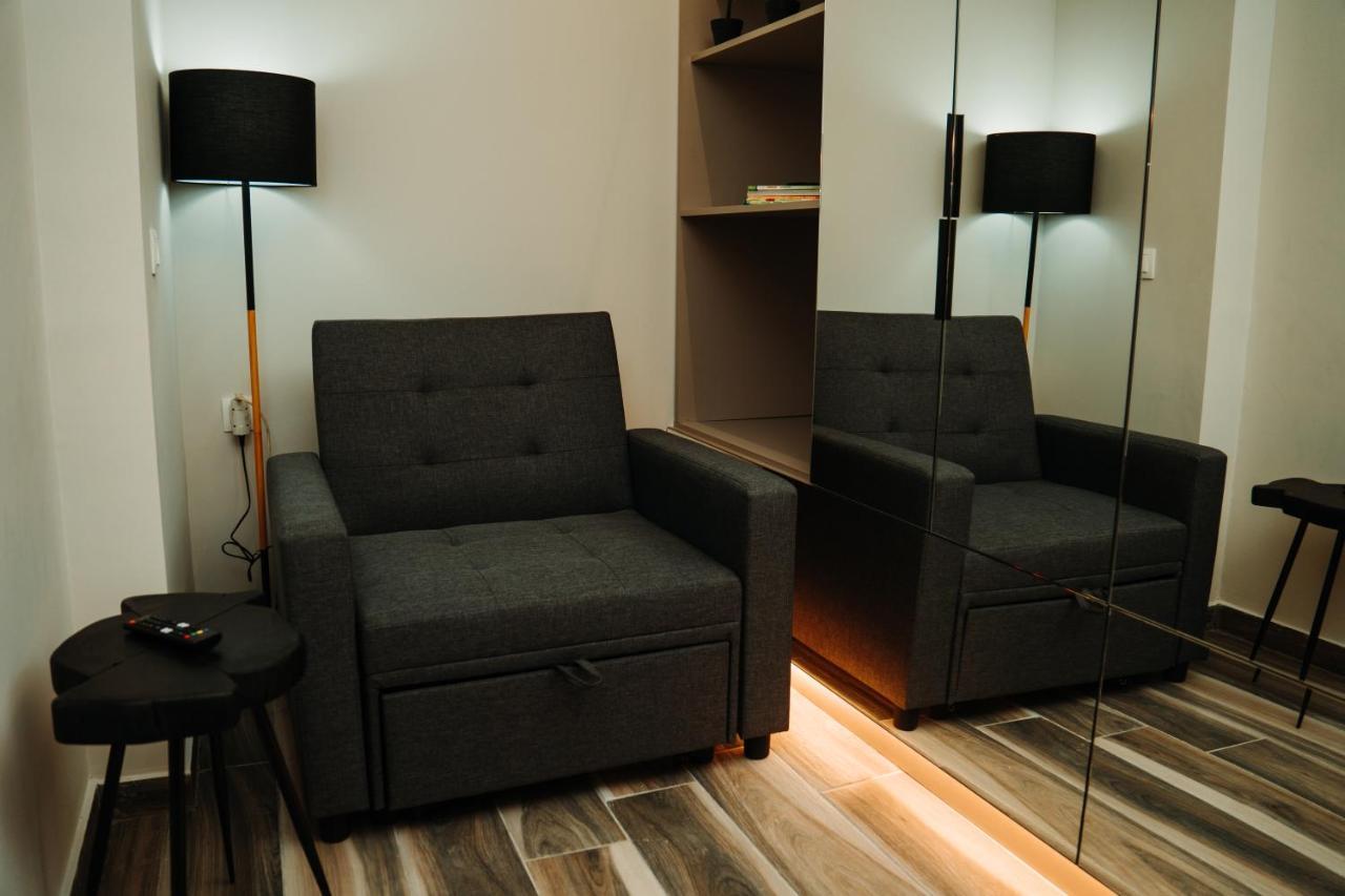 Blackhaus Family And Friends Deluxe Apartment Tesalonika Bagian luar foto