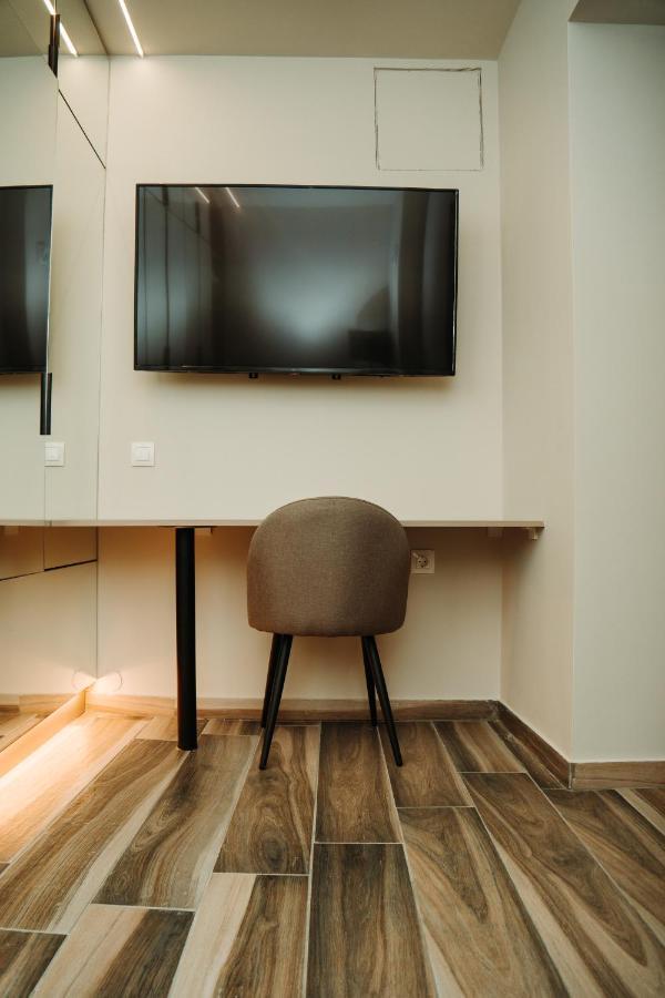 Blackhaus Family And Friends Deluxe Apartment Tesalonika Bagian luar foto